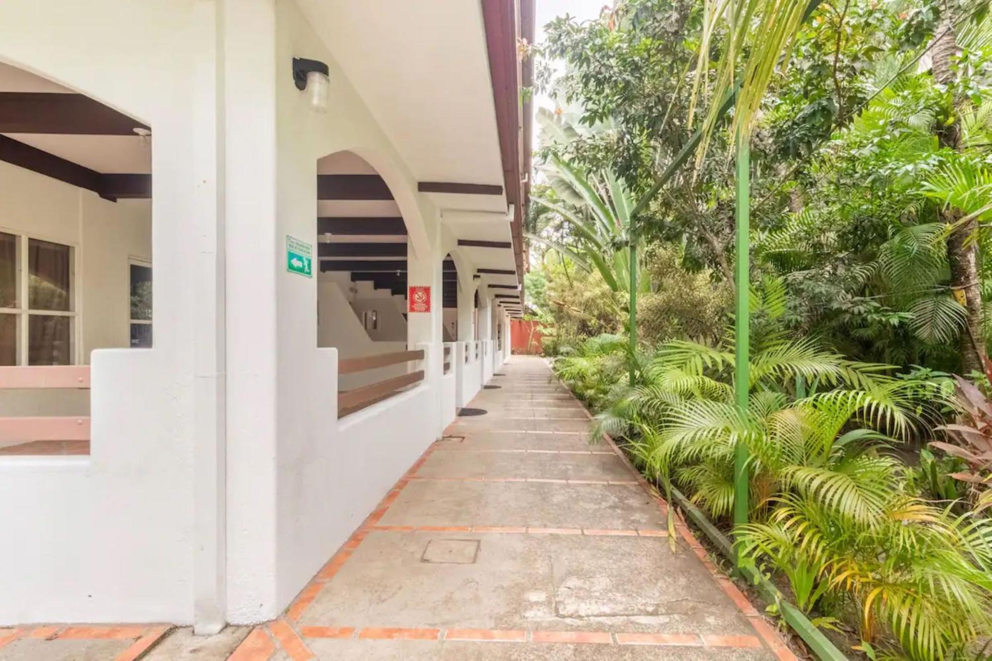 Hotel Playa Westfalia Puerto Limon Luaran gambar